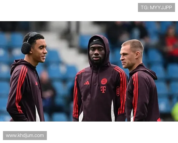 拜仁管理层谈重建计划